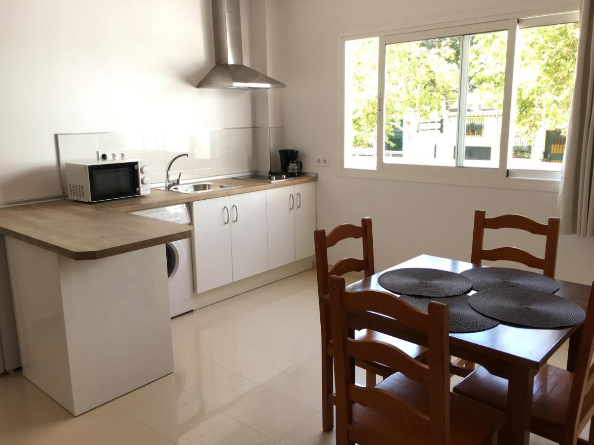 Apartamentos Carmen Teresa Torremolinos Luaran gambar