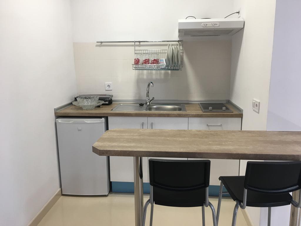 Apartamentos Carmen Teresa Torremolinos Luaran gambar