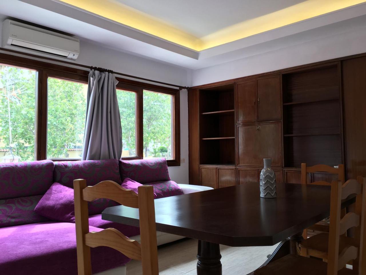 Apartamentos Carmen Teresa Torremolinos Luaran gambar